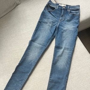 Garage jeans
